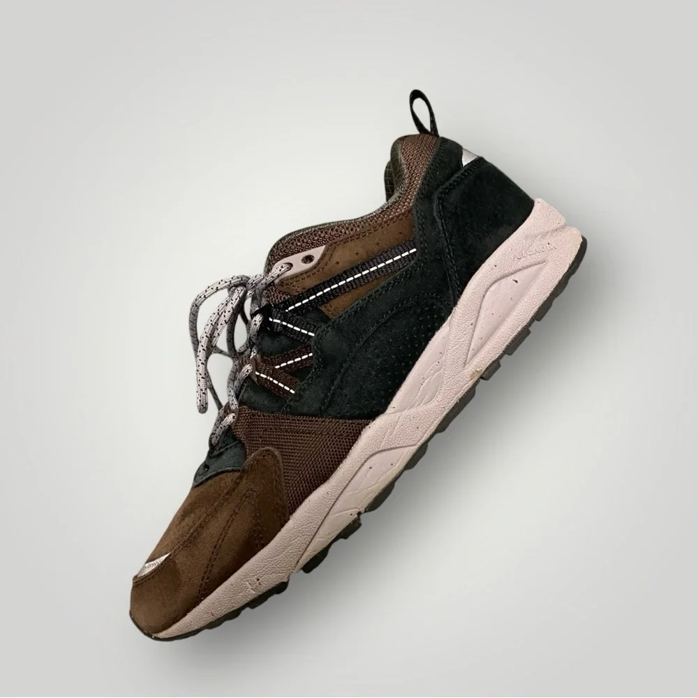 Karhu - Fusion 2.0 (Jet‎ Black/Java) Sz 7.5 Mens/ 9 Womens